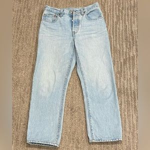 Levi’s 501 Crop jean